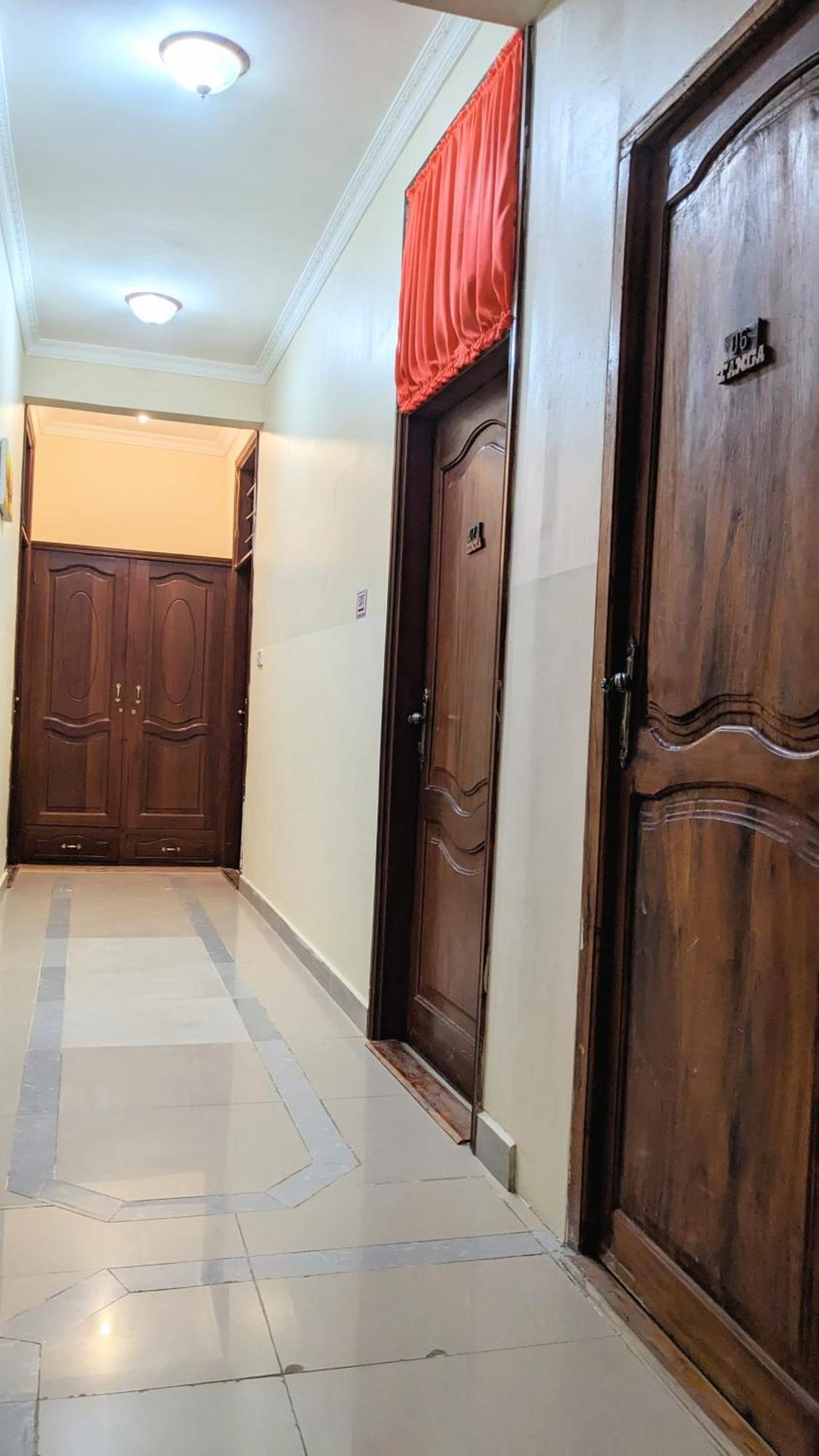 Sands Inn Hotel Pwani Mchangani Kültér fotó